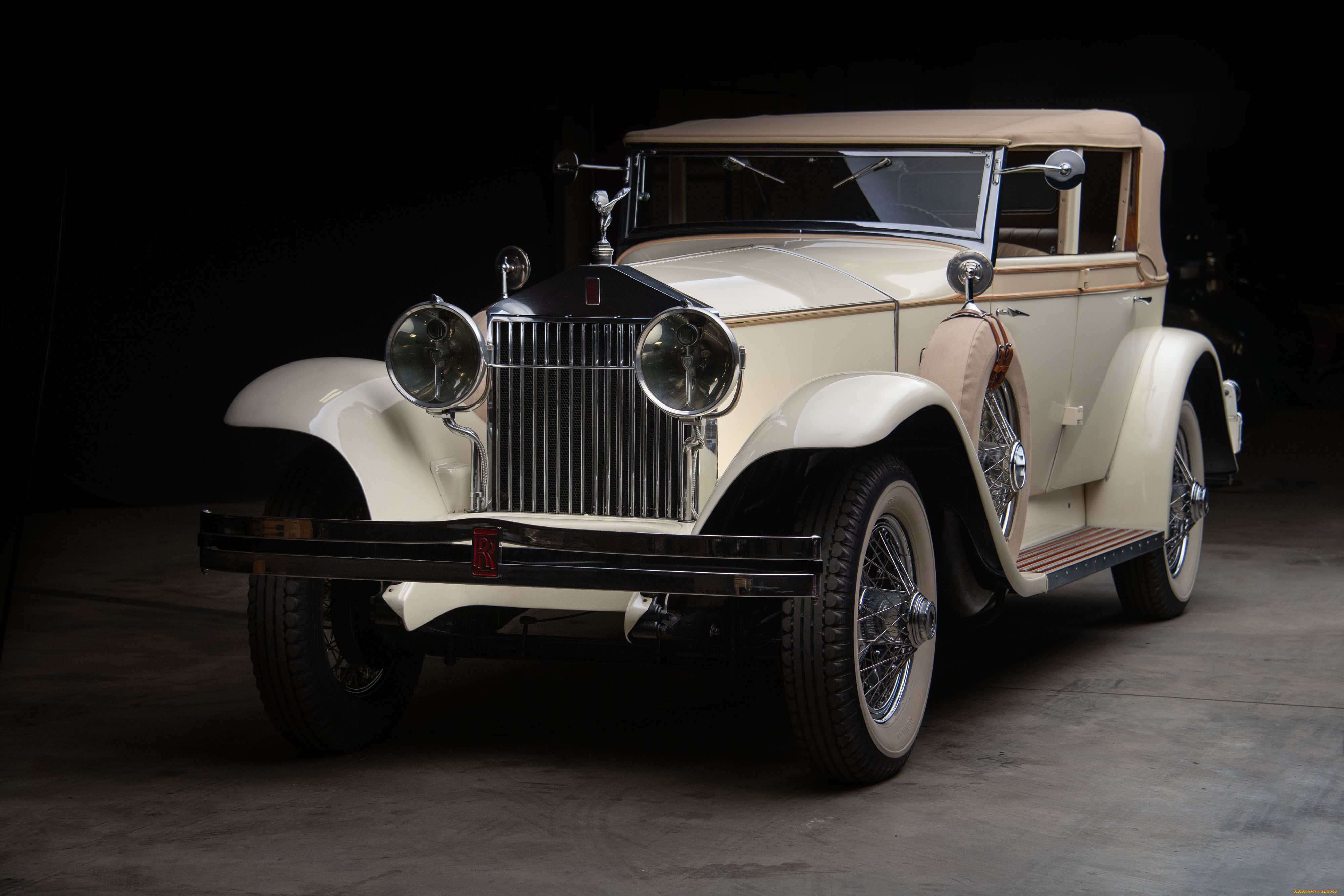 ����������, ��������, rolls-royce